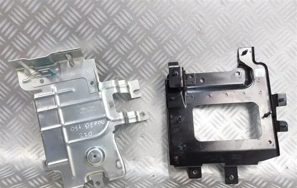 Ford Ranger Engine control unit holder JB3G-12B508-AA
