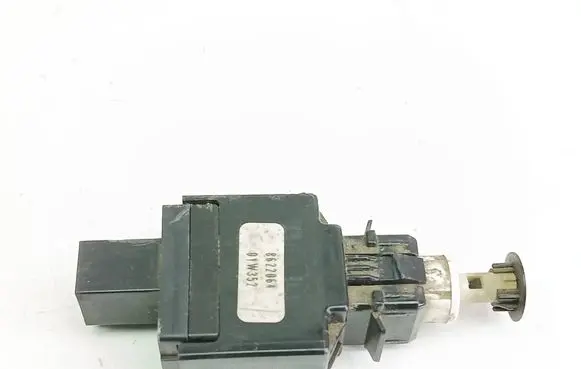 Volvo V70 Brake pedal sensor switch 8622064 01W352