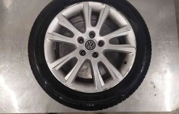 Volkswagen PASSAT B6 R17 alloy rim 1Z0601025L
