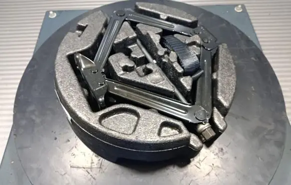 Bedford Astra Holder (bracket) 