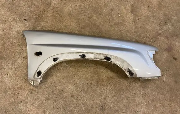 Subaru Forester SF Fender