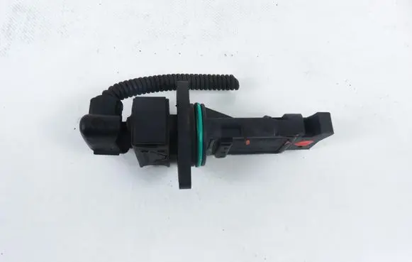Opel Meriva A Mass air flow meter F00C2G2063