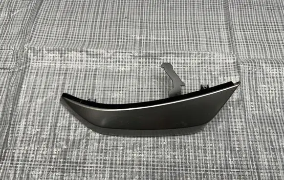 Nissan Navara D23 Other interior part 68421-4JA0A