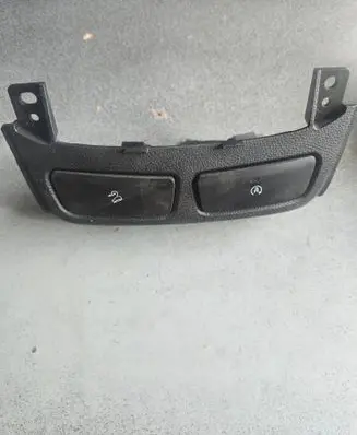 Opel Mokka Parking (PDC) sensor switch 202010119