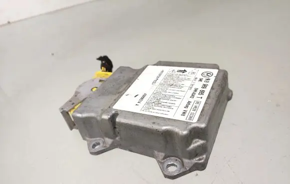 Skoda Octavia Mk2 (1Z) Airbag control unit/module 1K0909605T