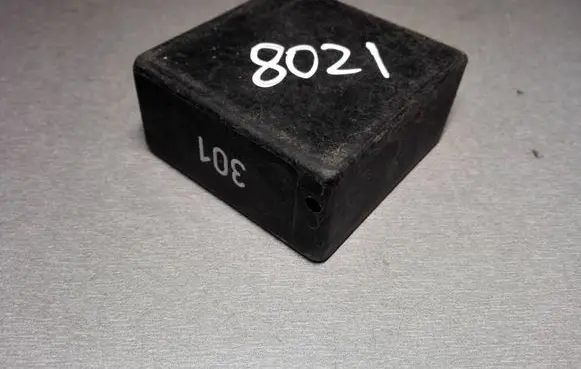 Audi A6 S6 C5 4B Other relay 4A0919471 5KG00656800