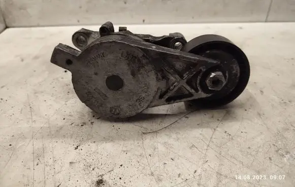Volkswagen Golf V Alternator belt tensioner 03G903315A