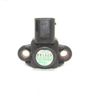 Mercedes-Benz A W168 Air pressure sensor A004153328