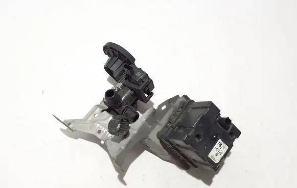 Mercedes-Benz EQS V297 Horn signal A2239016902
