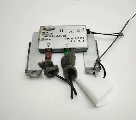 Bentley Continental Aerial antenna amplifier 3W0035225BE