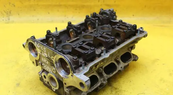 Audi A4 S4 B5 8D Engine head 078103373AH
