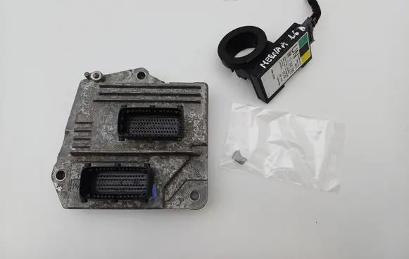 Opel Meriva A Engine control unit/module 12249823 13144390