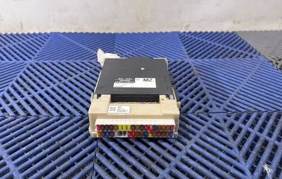 Toyota C-HR I Central body control module MB2380009990 89221F4030