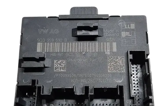 Volkswagen Golf VII Door control unit/module 5Q0959592B