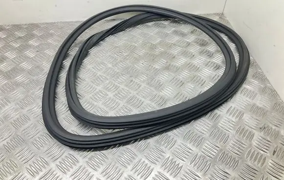 Audi A3 S3 8V Front door rubber seal 8V5831721
