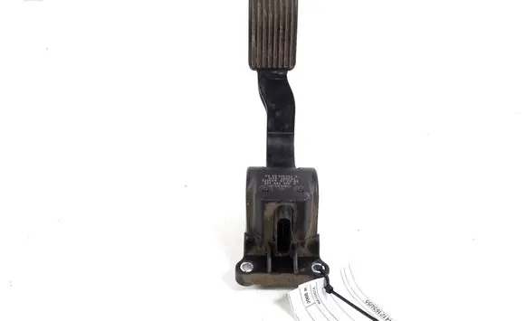 Mercedes-Benz Vito Viano W639 Accelerator throttle pedal A9063000304