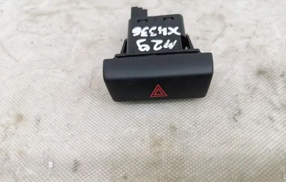 Mazda CX-3 Hazard light switch DA6A664H0