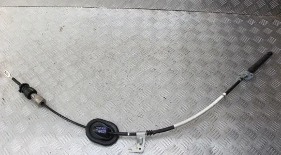 Gear shift cable linkage