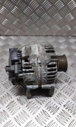 Renault Modus Generator/alternator 0124325139
