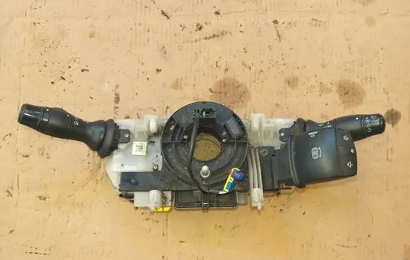 Renault Master III Wiper turn signal indicator stalk/switch 255670037R