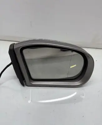 Mercedes-Benz C W203 Front door electric wing mirror 413133418
