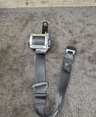 Ford Kuga III Rear seatbelt LV4BS611B69AGW E7FZA