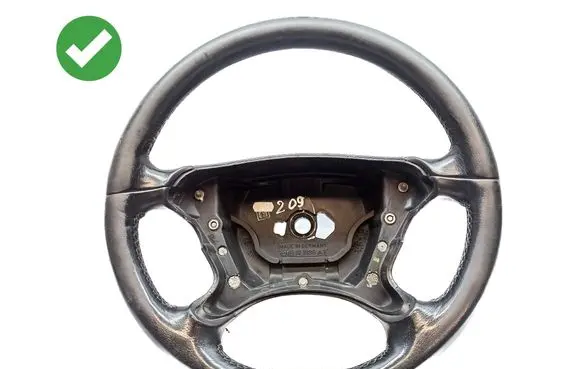 Mercedes-Benz CLK A209 C209 Steering wheel A2304600503 PUR101086A3 101086A3