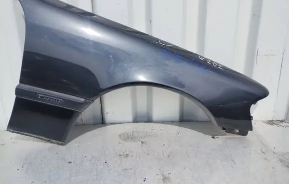 Mercedes-Benz C W202 Fender W202BL