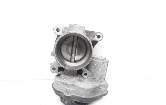 Volvo C30 Throttle valve VP4F9U9E928AB