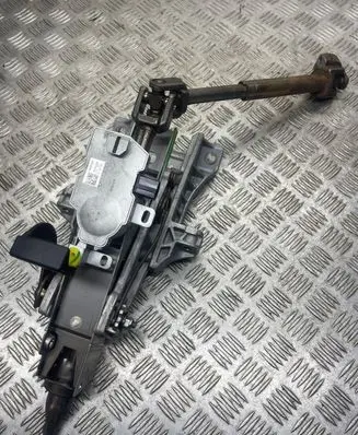 Volvo S40 Steering wheel axle KPRZG511361H P30741403 02081629