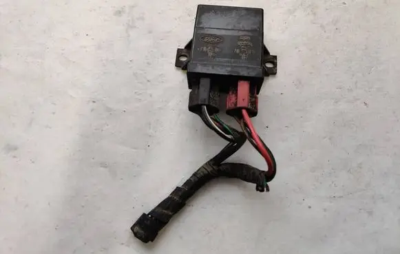 Ford Transit Glow plug pre-heat relay 92VB6M092AA