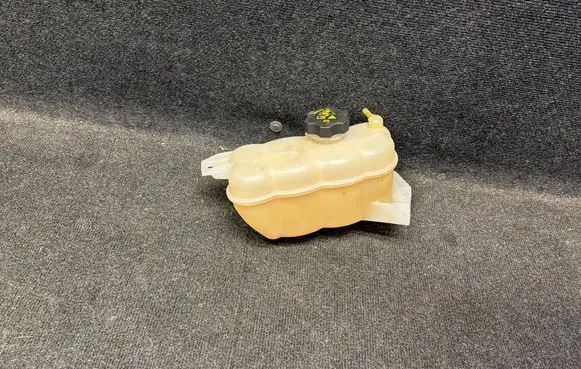 Jeep Grand Cherokee WL Coolant expansion tank/reservoir cap 68379825AB 55115Z