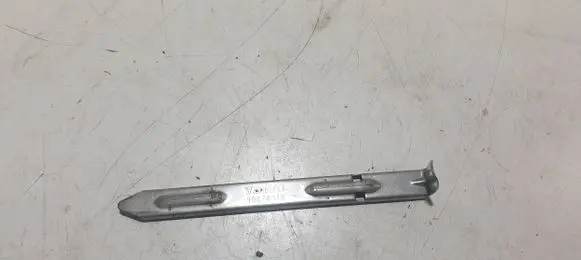 Volvo S80 Headlight/headlamp mounting bracket 30678340