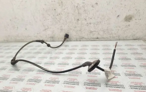 Skoda Octavia Mk3 (5E) Rear ABS sensor wiring 5G0927904BB