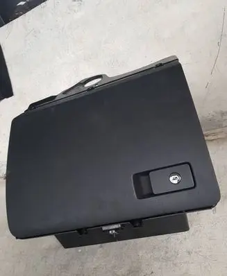 Volkswagen PASSAT CC Glove box 3c1857114