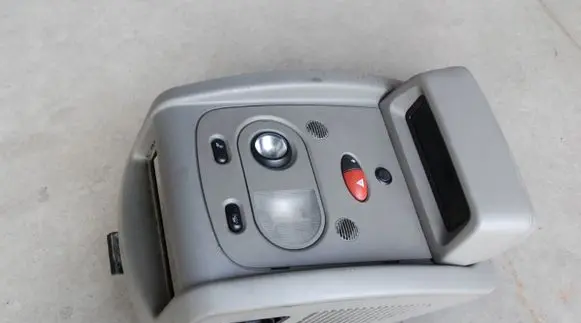 Renault Master III Headlining lighting console trim lampka
