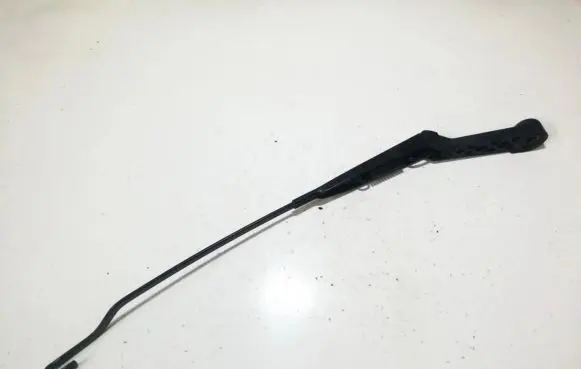 Nissan Micra Front wiper blade arm 184945