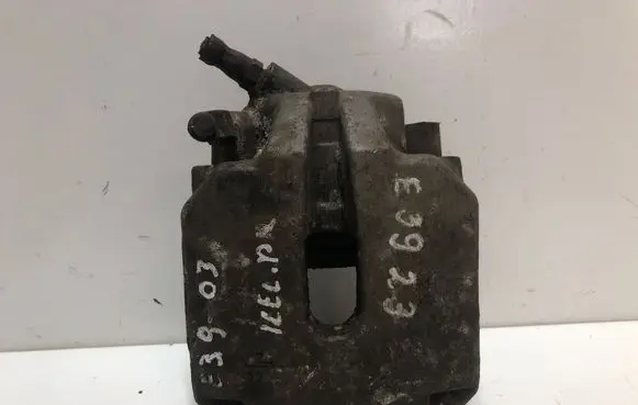 BMW 5 E39 Front brake caliper