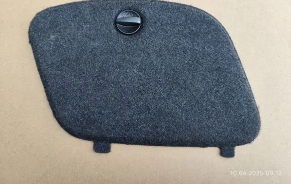Mazda 3 II Trunk/boot storage box wall 