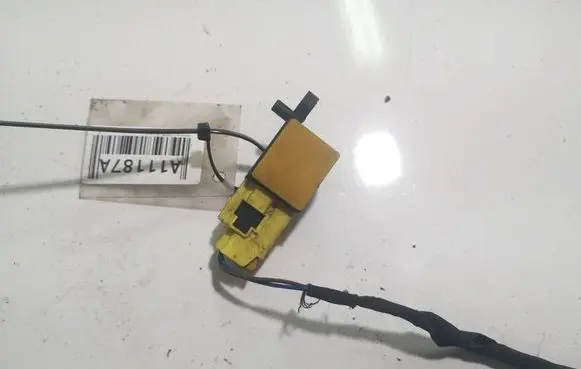 Volkswagen Sharan Airbag deployment crash/impact sensor 28501852Z3
