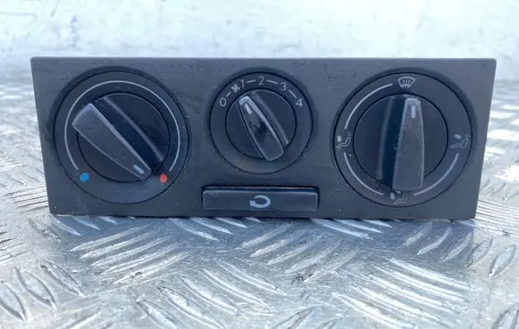 Volkswagen Golf IV Climate control unit 1J0819045G 901511370000