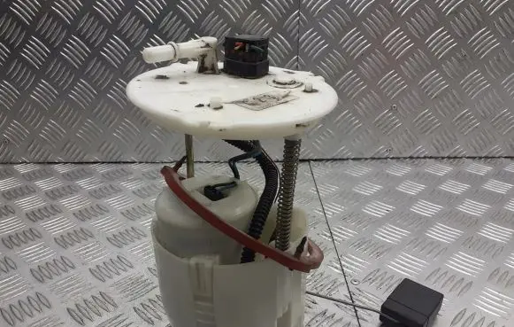 Mazda 5 Mechanical fuel pump 