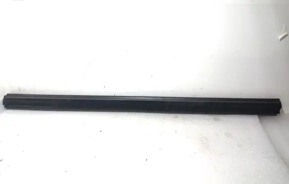 BYD Dolphin Front door windshield rail EM2E6207117 EM2E-6207117 POLKA10004