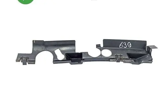 Mercedes-Benz Vito Viano W639 Other engine bay part A6395050388 A6395050388002 A1945