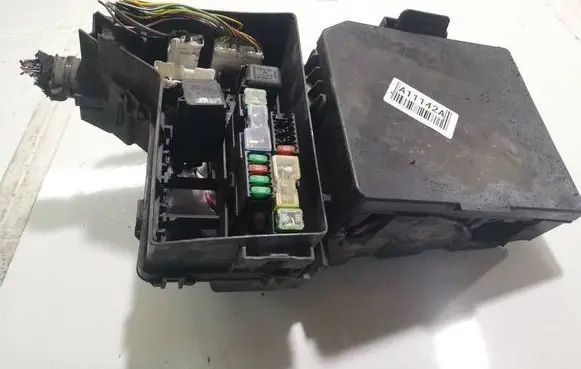 Nissan Qashqai Fuse box set 