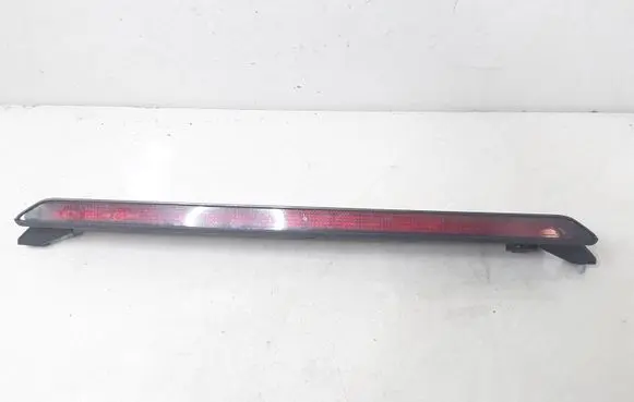 Volkswagen PASSAT B5.5 Third/center stoplight 1J6945097D