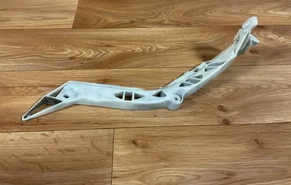 Mazda 3 I Rear bumper mounting bracket BN8V502H1