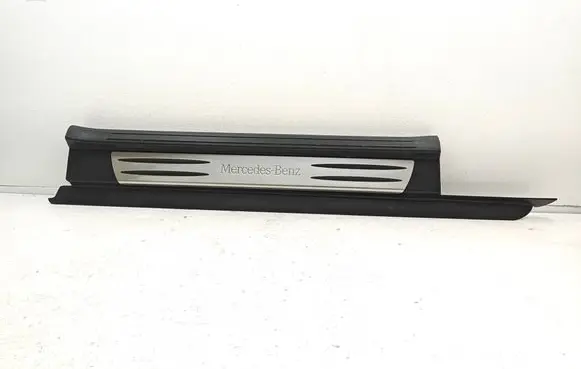 Mercedes-Benz SLK R171 Front sill trim cover 1716800235