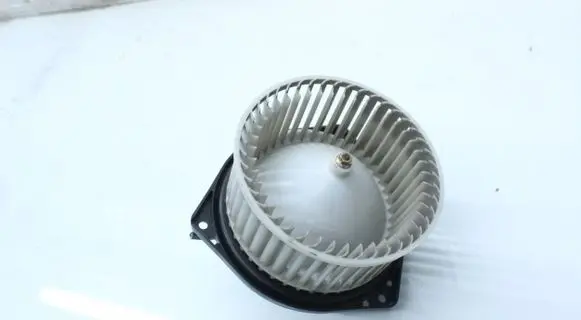 Honda HR-V Heater fan/blower 12VK2612