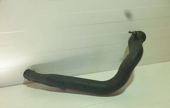 Intercooler hose/pipe